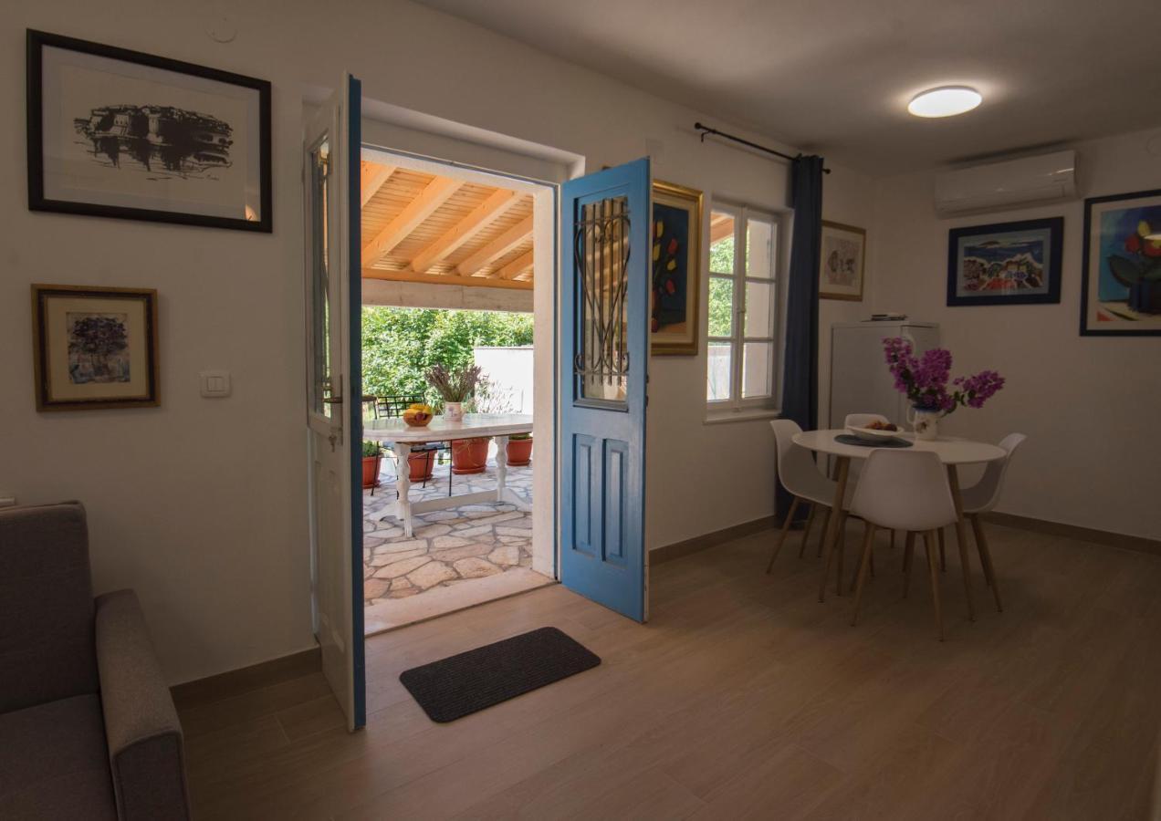 Studio Apartman Roza Ston Εξωτερικό φωτογραφία